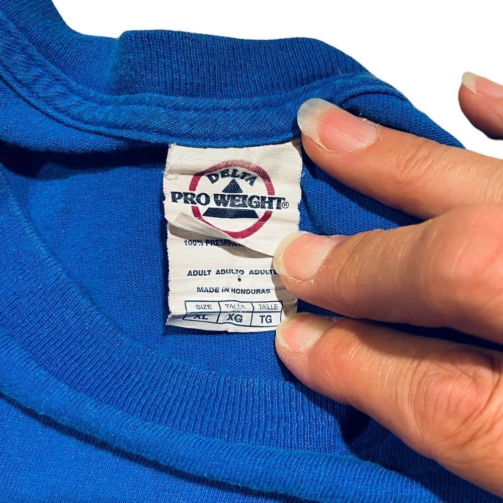 Blue Facebook Friend T-shirt - Picture 3 of 4